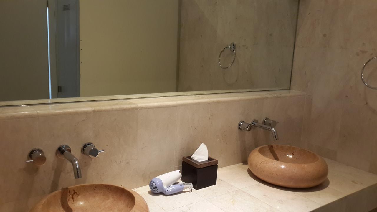 Reddoorz Hostel Near Gwk Main Gate أونغاسان المظهر الخارجي الصورة